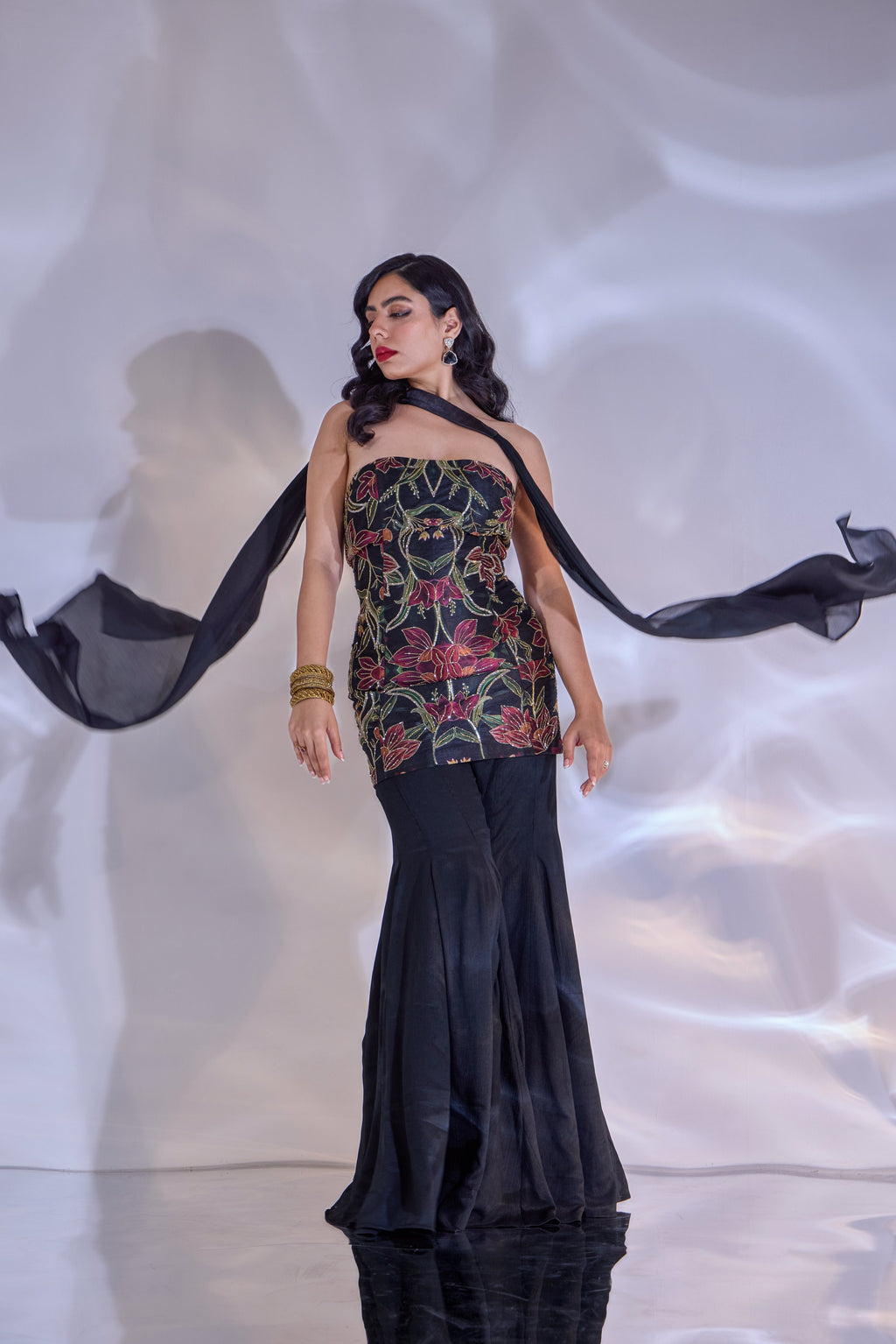 Tiya Starpless Top with Flared Pants